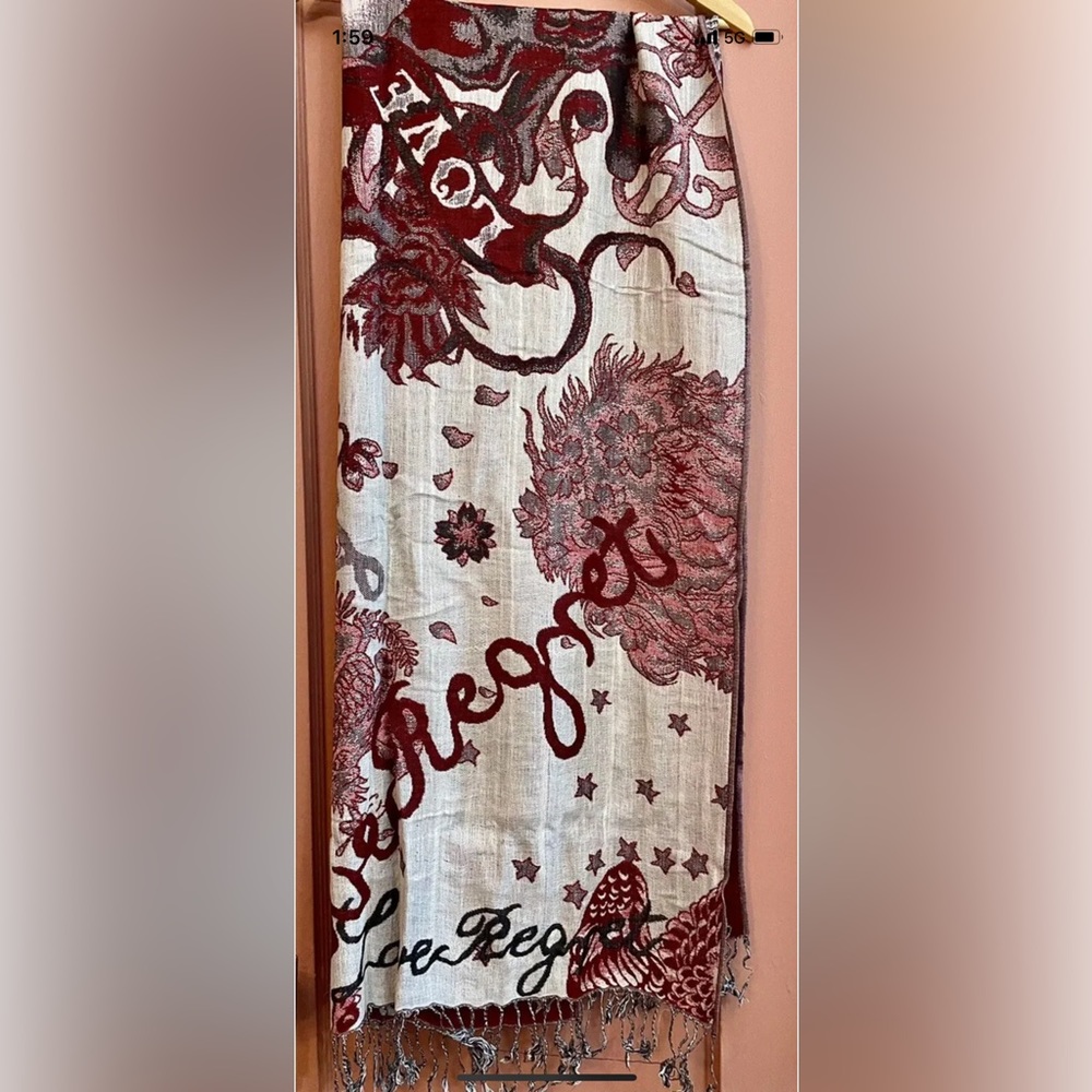 New Long beautiful soft scarf